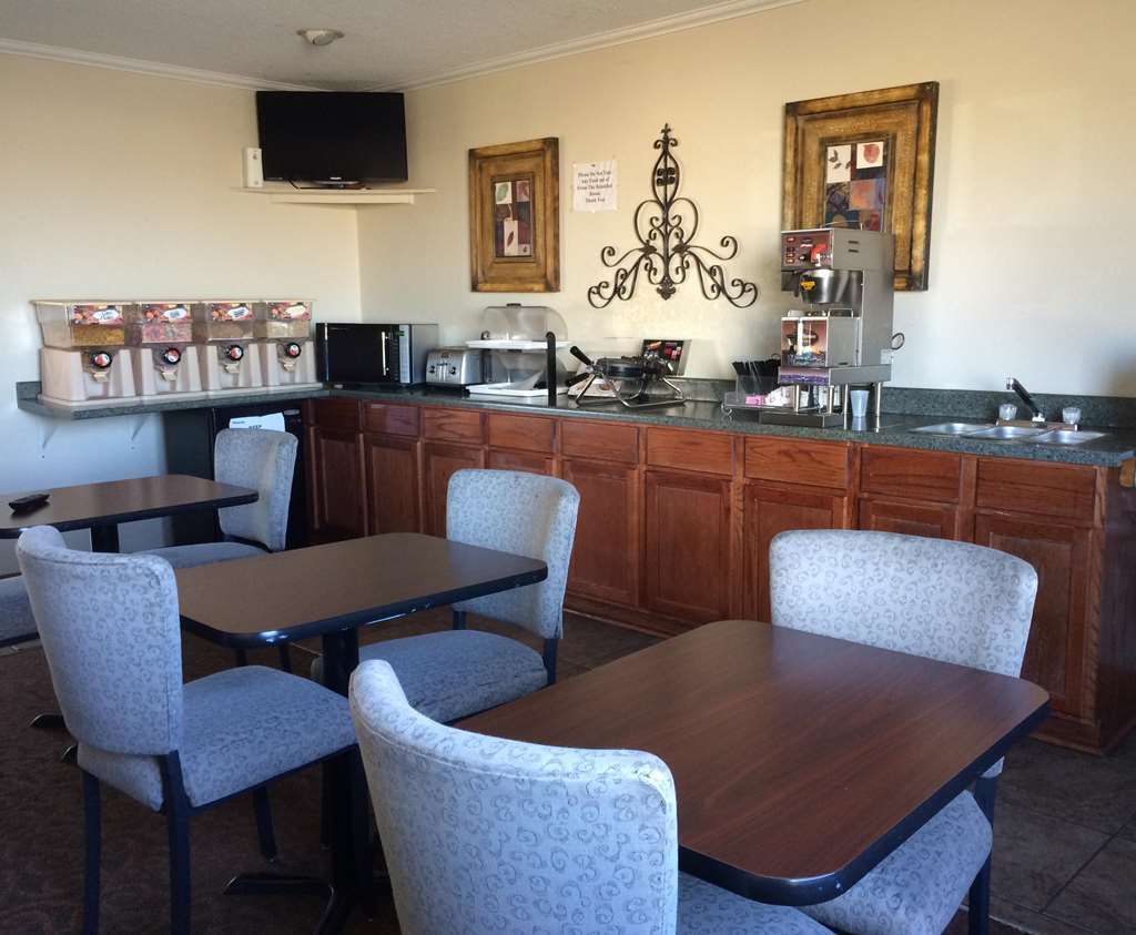 America'S Best Inn And Suites Emporia Facilidades foto